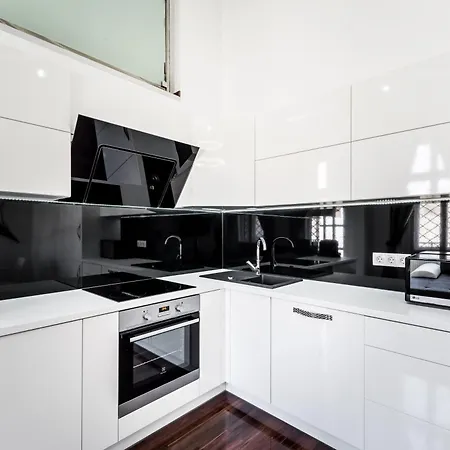 Opera Luxury Apartament