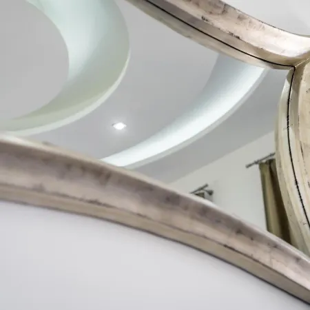 Opera Luxury Апартаменты *