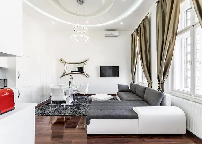 Opera Luxury Budapešť