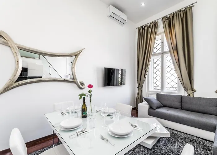 Opera Luxury * Budapešť
