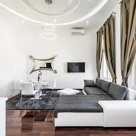 Opera Luxury Budapeşte