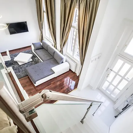 Opera Luxury Budapeşte